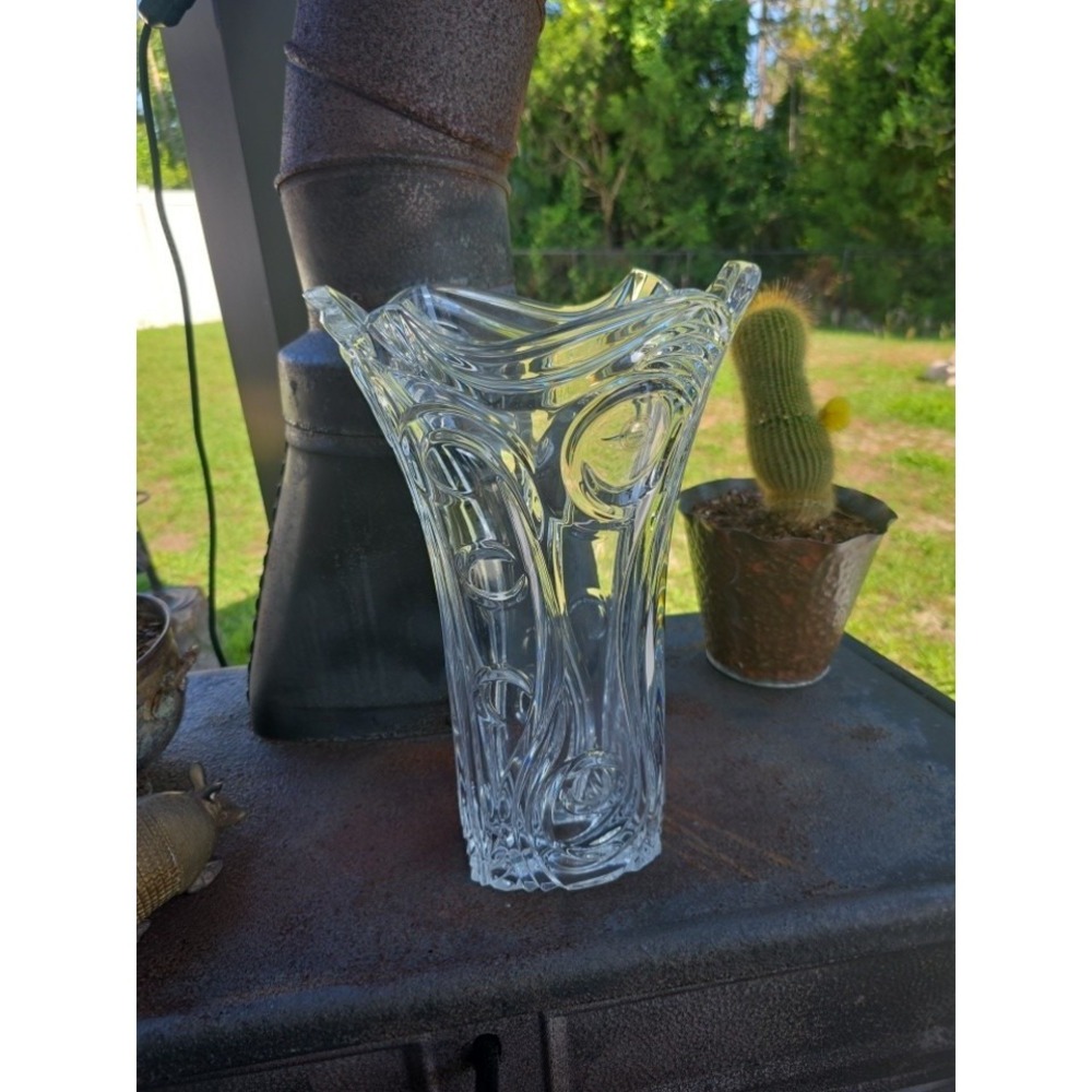 Large 24% Lead Crystal Vase Czech Republic Clear‎ Art Glass Floral 14" Scroll